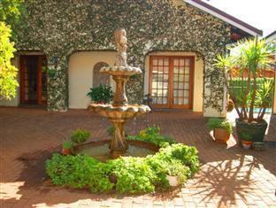 Bezuidenhout Guest House Malalane Exteriér fotografie