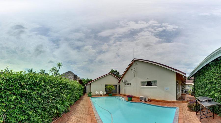 Bezuidenhout Guest House Malalane Exteriér fotografie